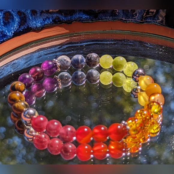 Vibrant Rainbow gemstone beaded stretch stackable bracelet 19" 7.5" - Picture 4 of 6